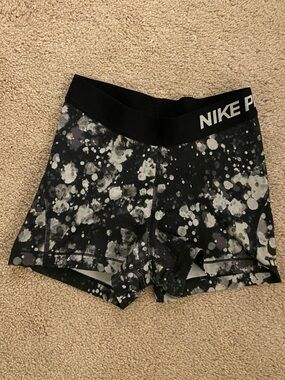 Nike Pro Dri-Fit Black & White Splash Print Compression Shorts
